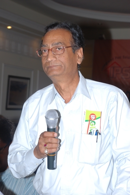 Members / Participants