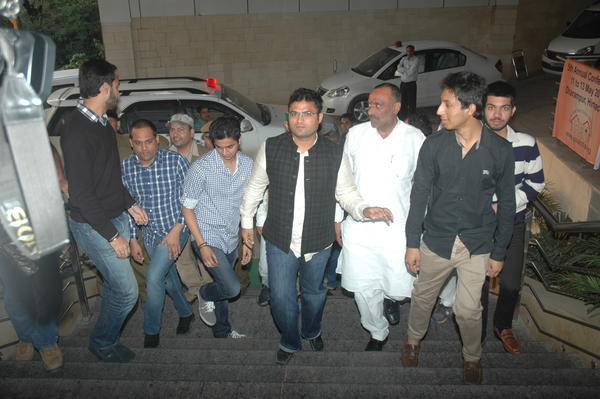 Chief Guest-1